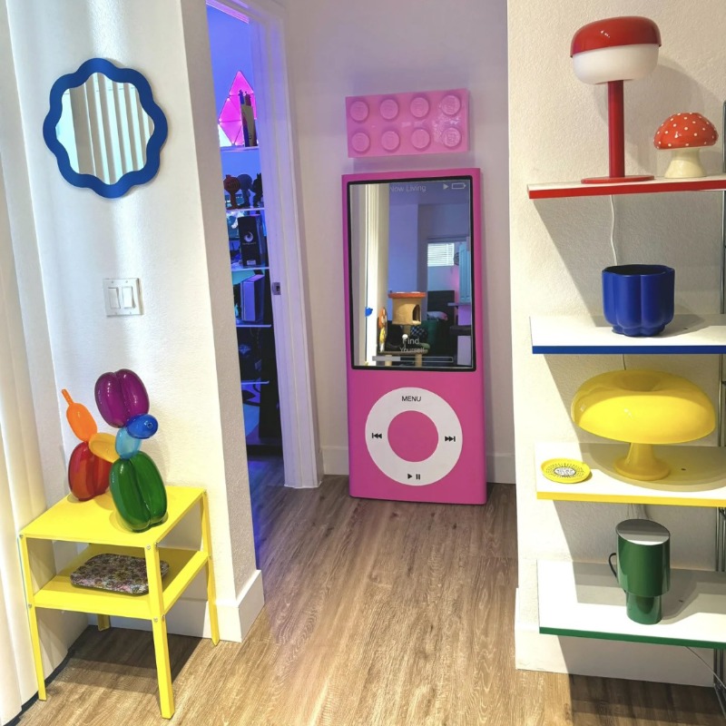 Furniture And Hardware Shop - Retro spiegel over de volle lengte