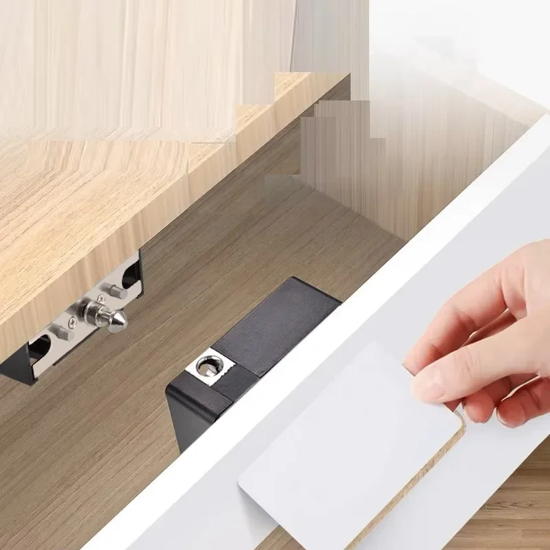 Tuya Smart Kastdeurslot Keyles - Furniture Hardware Supplies recensie en prijs